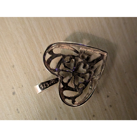 VTG 925 Sterling Silver Filigree Clover Heart Shaped Pendant Valentine's Day - Picture 4 of 5